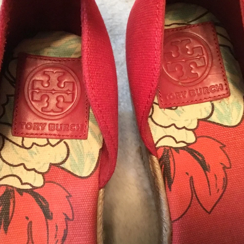 Tory Burch Sherri Red & Cream Floral Platform Ankle Strap Espadrilles - 10